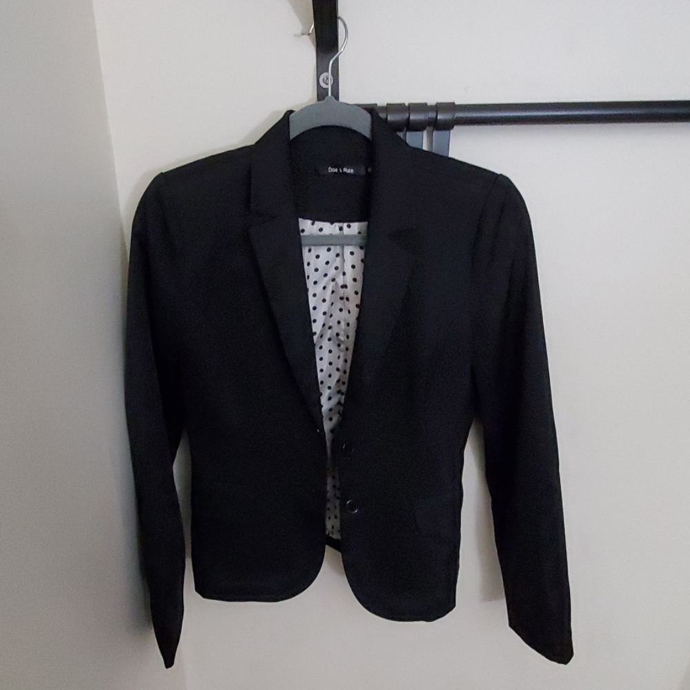 Black Blazer